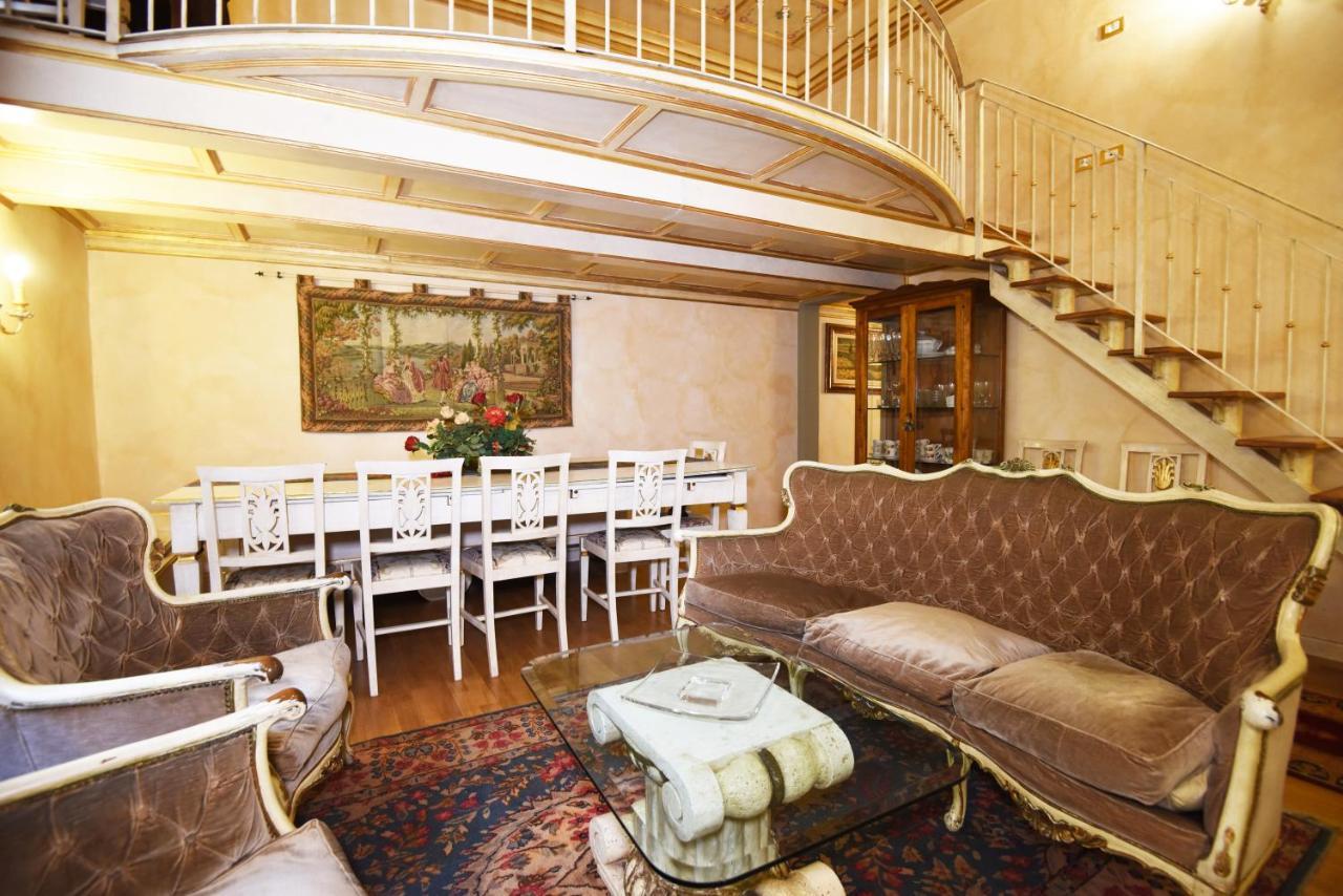Italian Experience-suite Medici Loft 8 Florenz