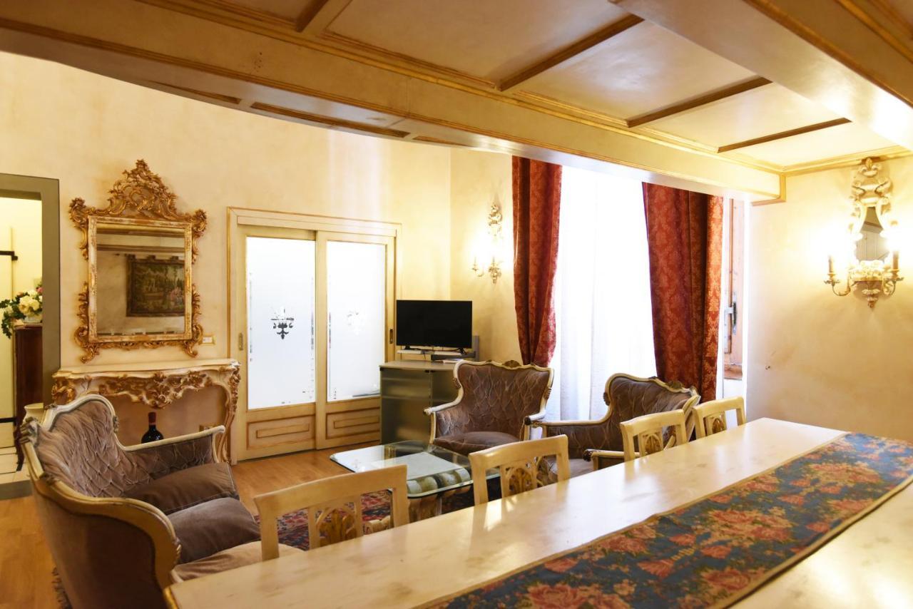 Apartamento Italian Experience-suite Medici Loft 8 *